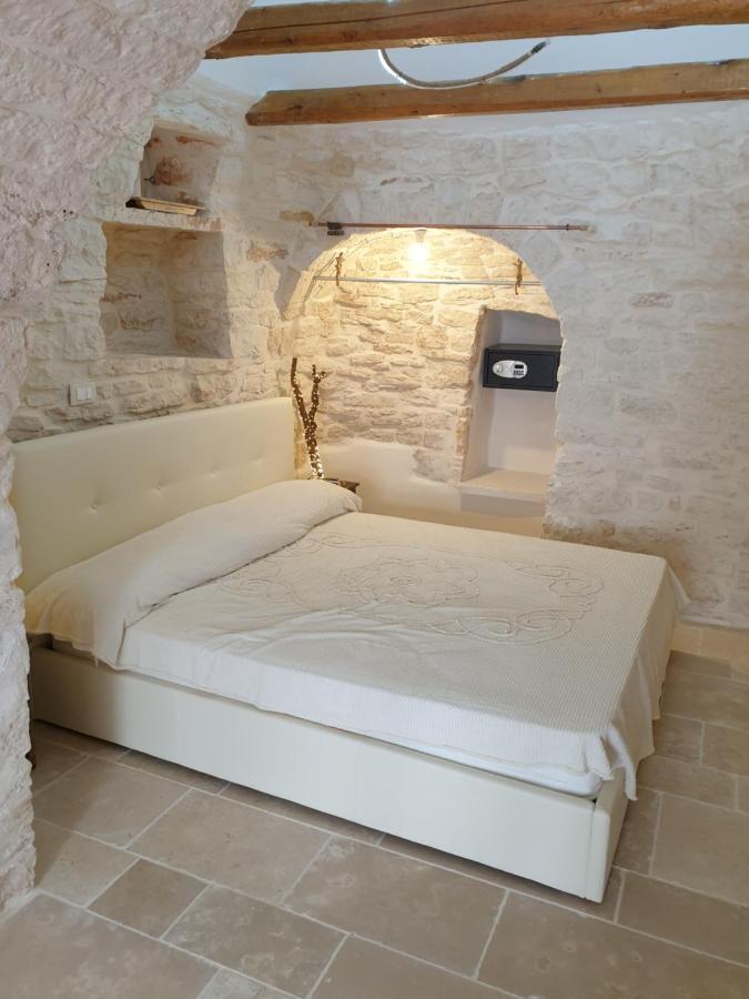 Buona Notte Nel Trulletto Bed & Breakfast Alberobello Bagian luar foto