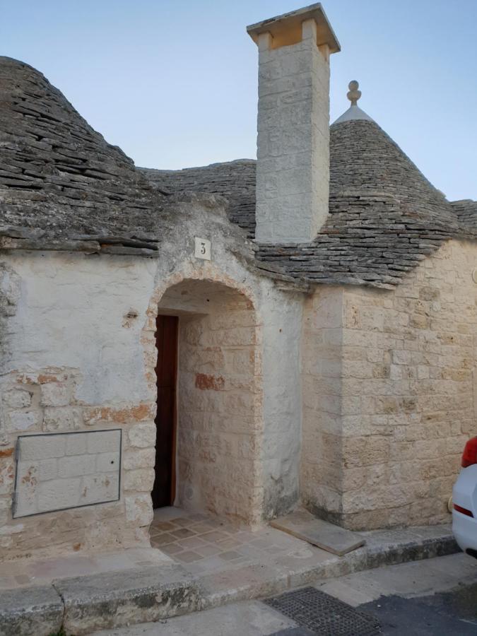 Buona Notte Nel Trulletto Bed & Breakfast Alberobello Bagian luar foto